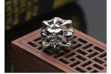 Load image into Gallery viewer, Gothic Punk Ring