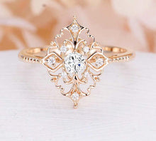 Load image into Gallery viewer, Rose Golden Flower Shape Wedding Ring