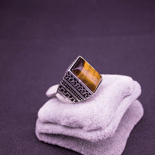 Load image into Gallery viewer, Natural Stone Ring